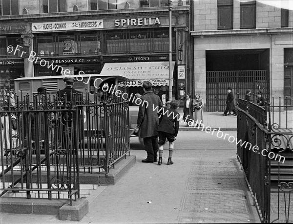 O'CONNELL STREET SHOPS WELDON'S , BENSON'S, GLEESON'S